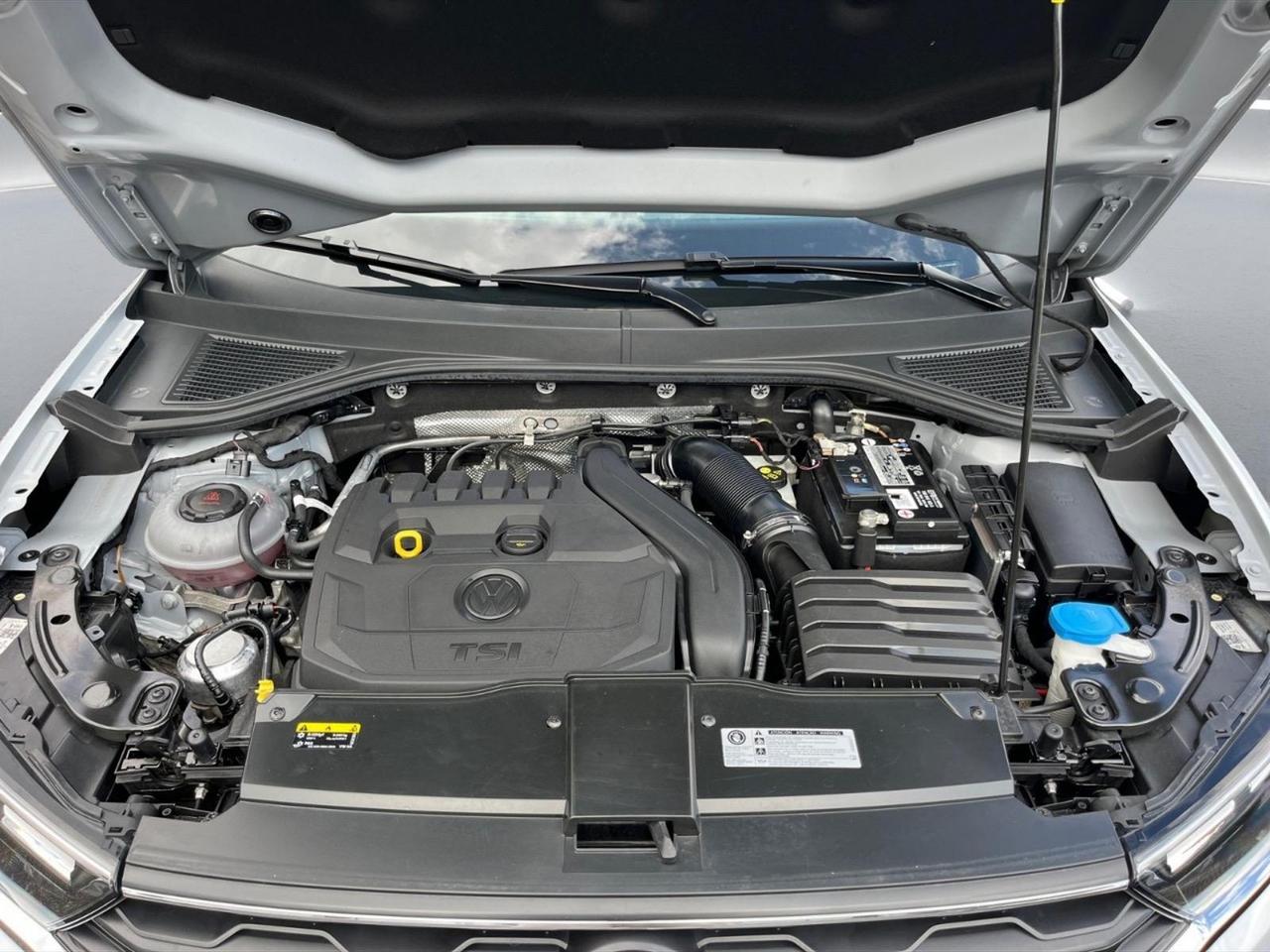 Volkswagen T-Roc 1.5 tsi advanced dsg
