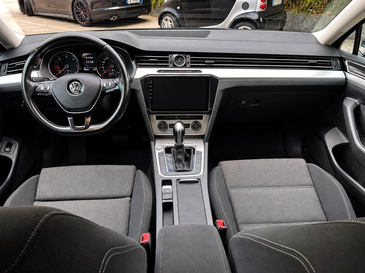 Volkswagen Passat Variant 1.6 TDI SCR DSG Business BMT
