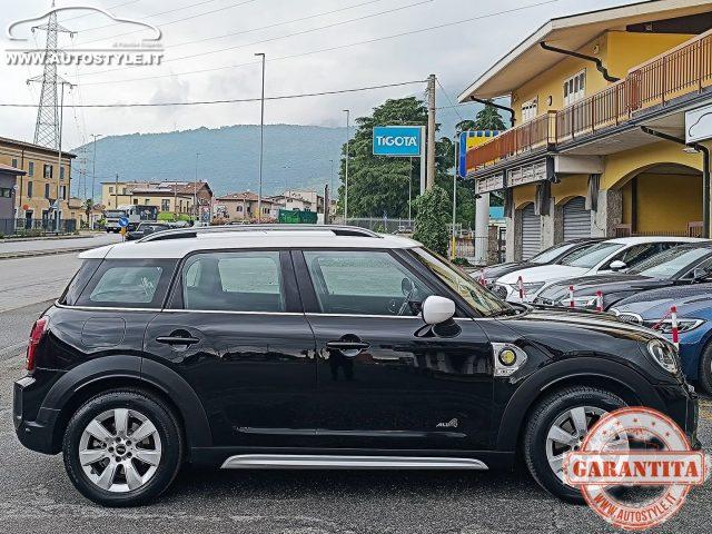 MINI Countryman Cooper SE 1.5 ALL4 STEPTRONIC Essential
