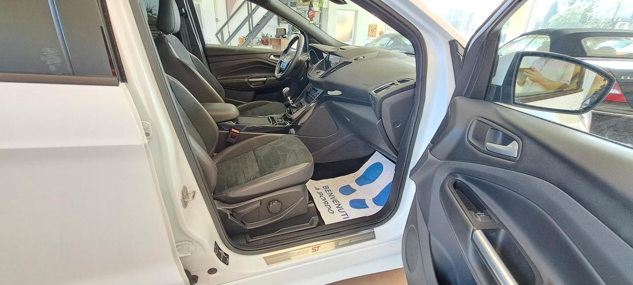 Ford Kuga 1.5 TDCI 120 CV ST-Line FullOptional