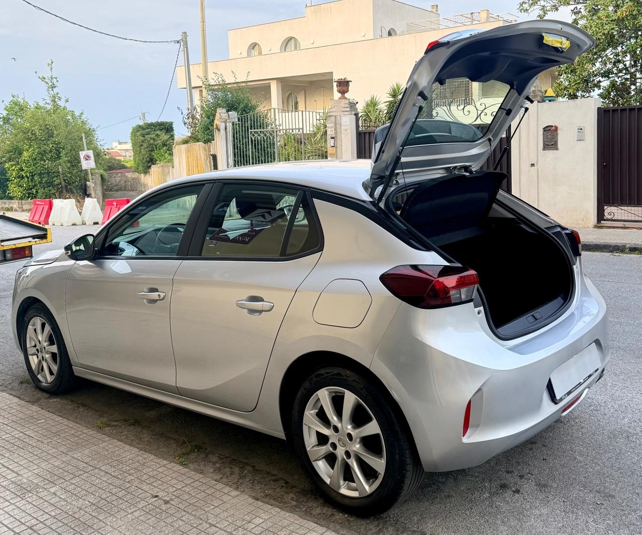 Opel Corsa 1.2 75 CV Edition MT5
