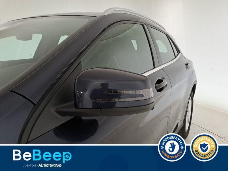 Mercedes-Benz GLA 200 D SPORT 4MATIC AUTO