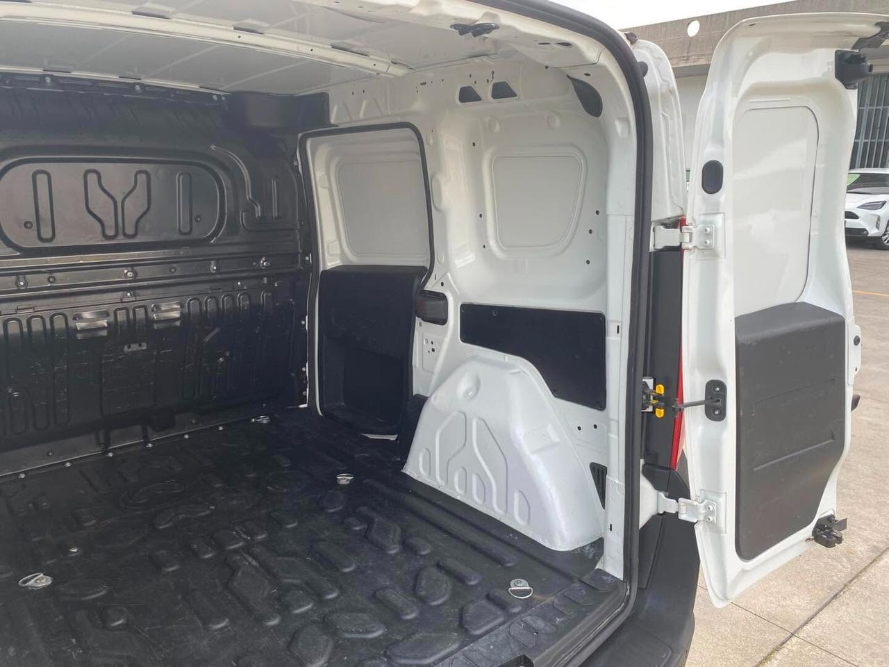Fiat Doblò 1.6 Mjt2 120 CV 3 posti 12/2022