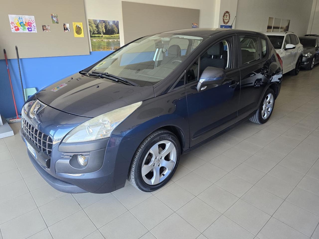 Peugeot 3008 1.6 HDi 115CV Business