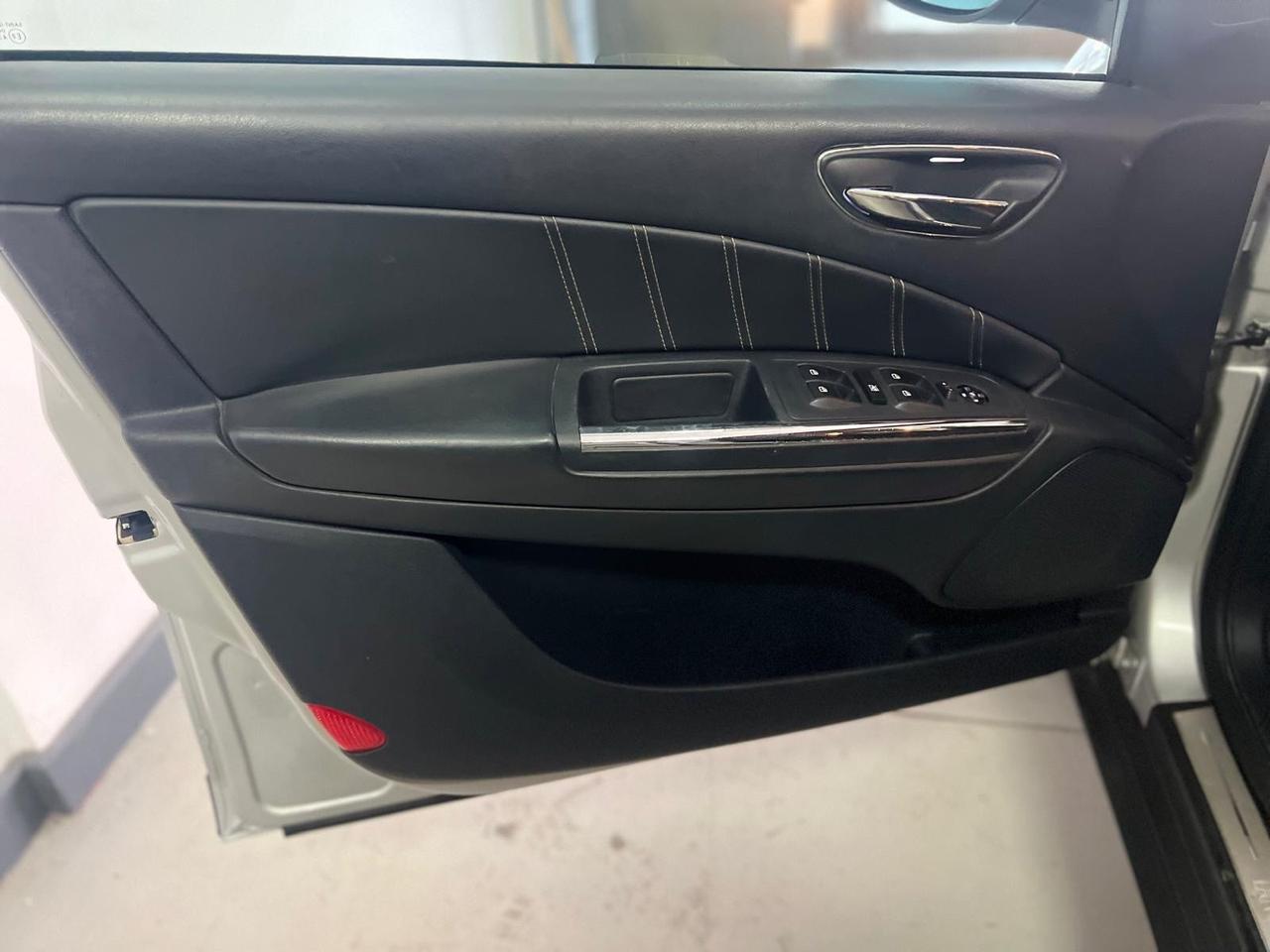 Lancia Delta 1.6 MJT DPF Platino