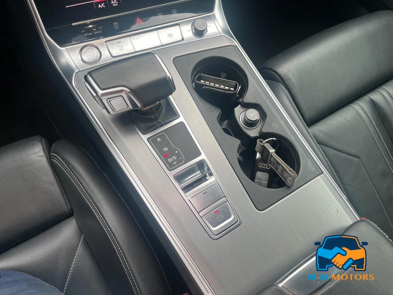 Audi A6 Avant 45 3.0 tdi mhev Sport quattro tiptronic