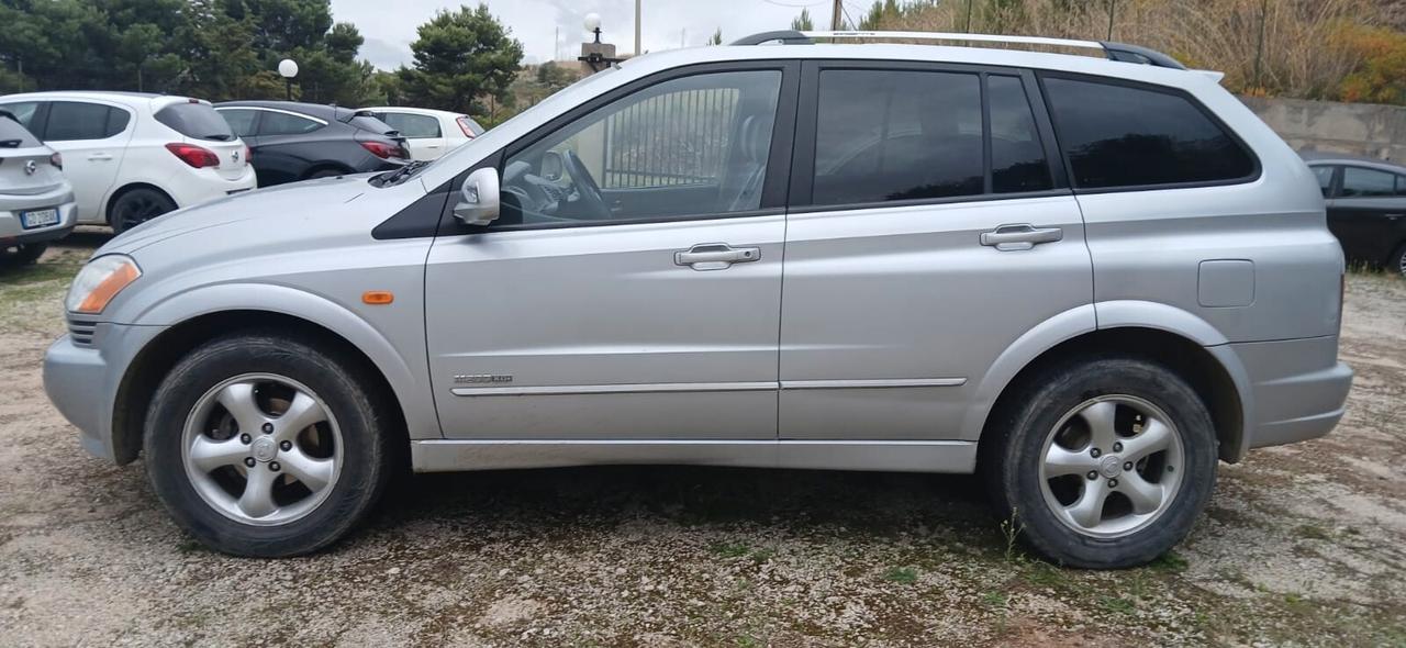 Ssangyong Kyron 2.0 XDi 4WD Premium - 2006