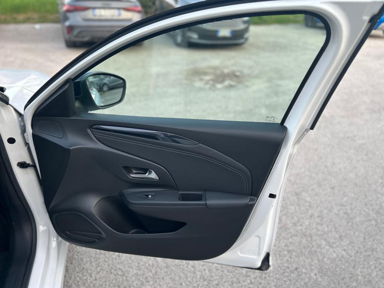 Opel Corsa Elegance 1.5 D #10081