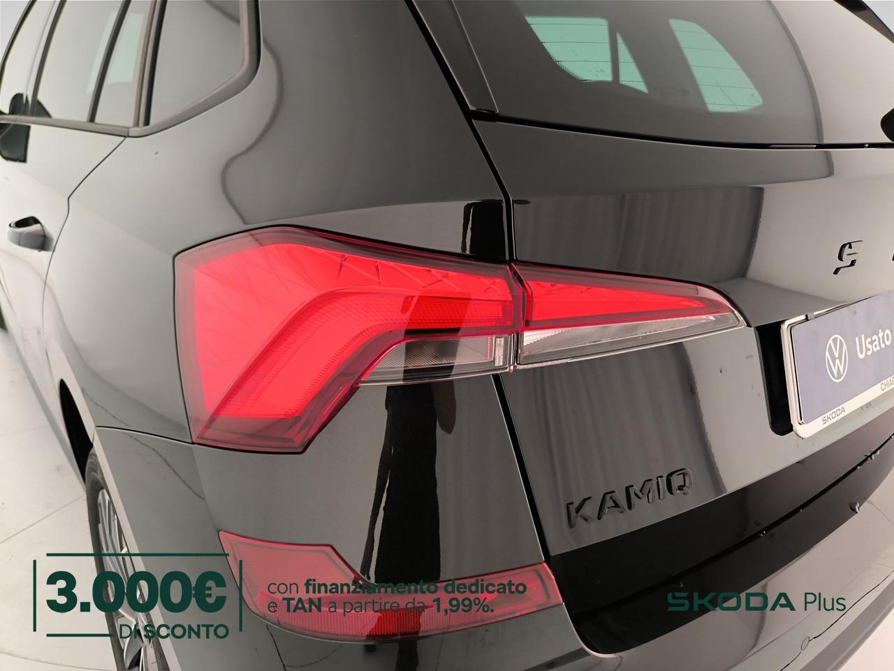 Skoda Kamiq 1.0 tsi black dots 115cv