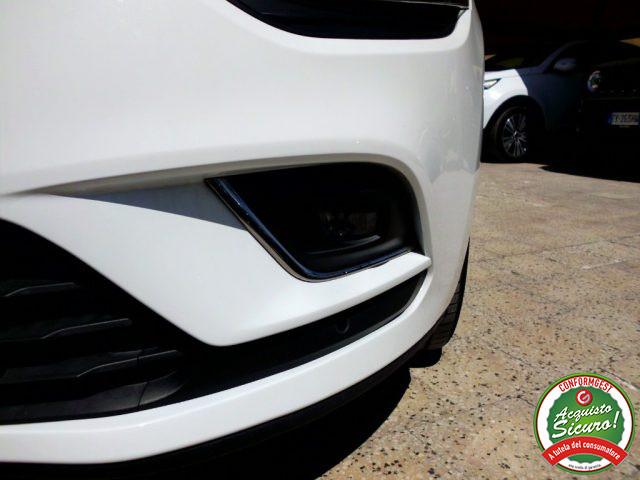 RENAULT Clio dCi 8V 75 CV Start&Stop 5 porte Energy Intens