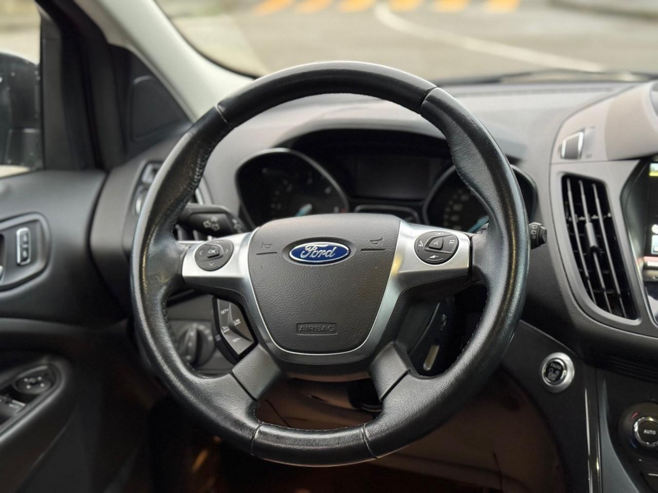 Ford Kuga 2.0 TDCI 150 CV S&S 4WD Powershift Titanium X