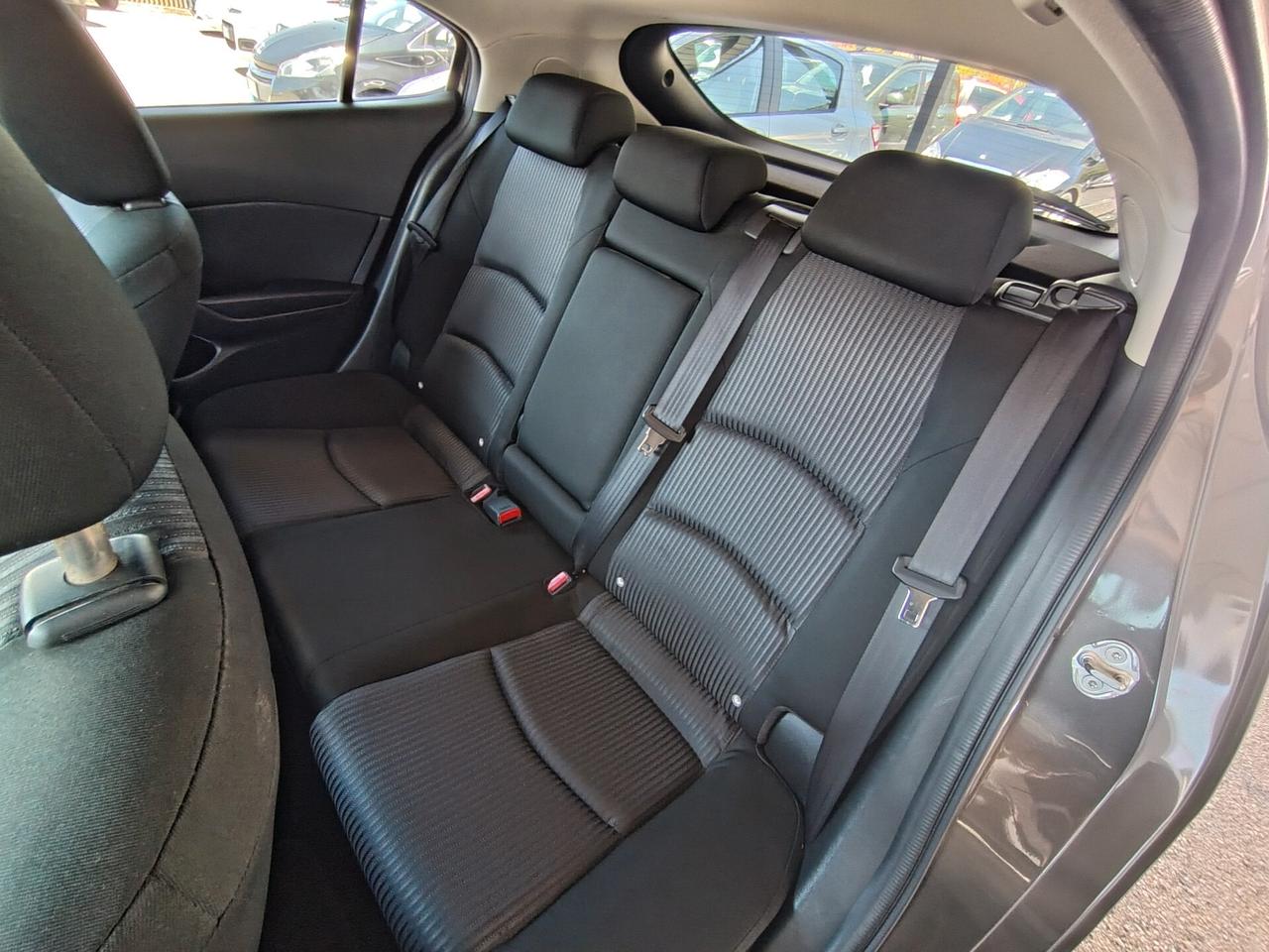 Mazda 3 Mazda3 2.2 Skyactiv-D Exceed