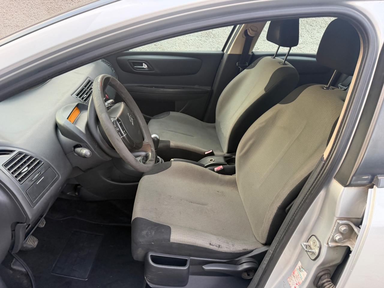 CITROEN C4 1.4 BENZINA EURO4 NEOPATENTATI