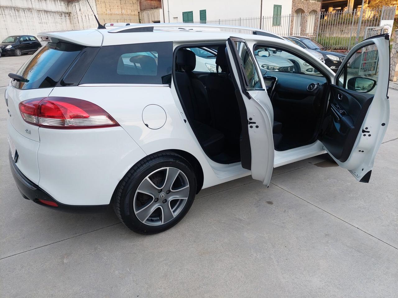 Renault Clio Sporter 1.5 dCi 8V 90CV Costume National