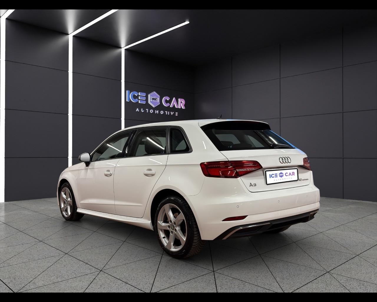 AUDI A3 Sportback e-tron - A3 SPB 40 e-tron S tronic