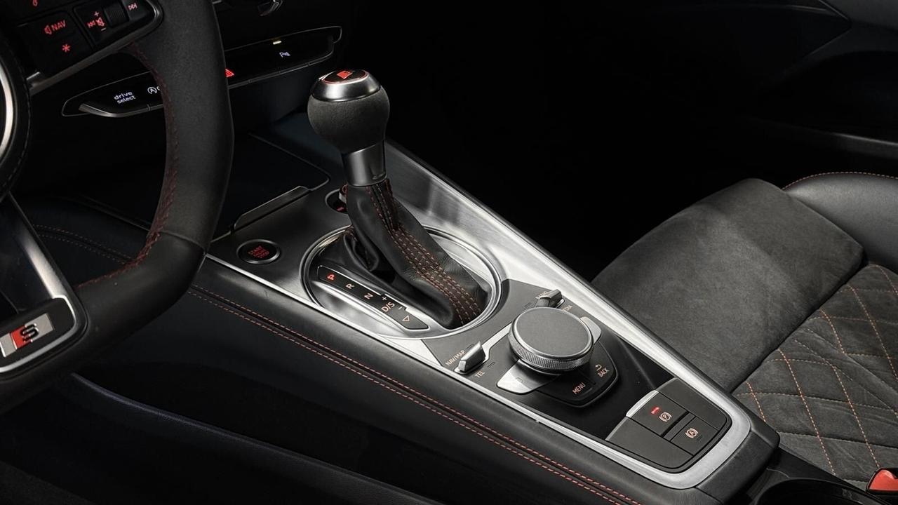 Audi TT Coupé 45 TFSI COMPETITION/ S-TRONIC/ S-LINE/ R20/ 245CV/ UFFICIALE