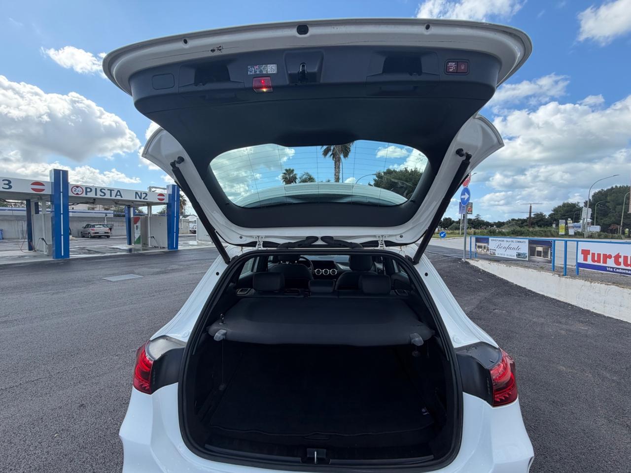 Mercedes-benz GLA 200 d Automatic AMG Line Premium Plus