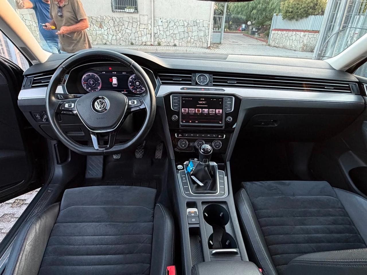 Volkswagen Passat Variant 2.0 TDI Highline BlueMotion Technology-08/2016