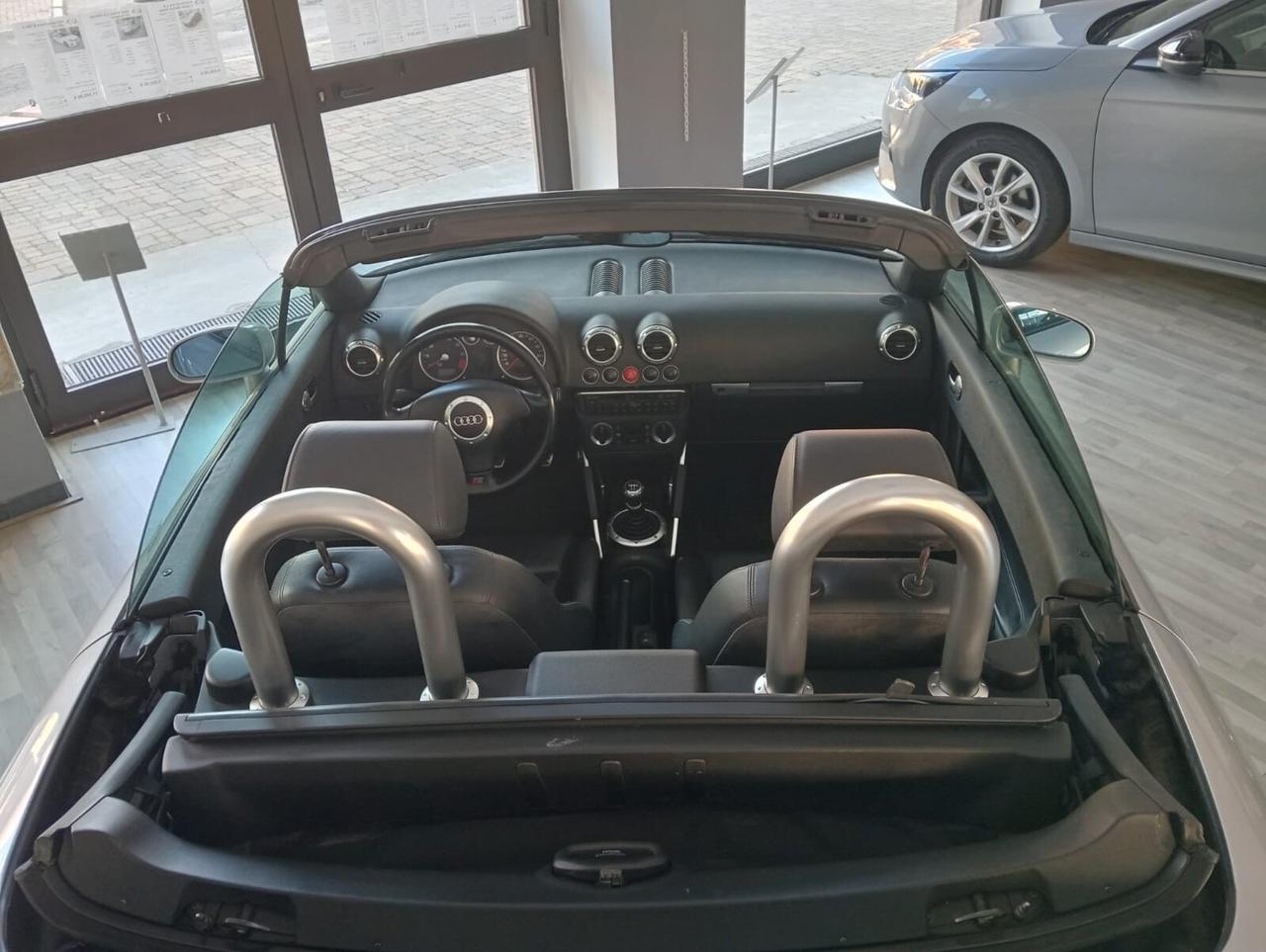 Audi TT Roadster 1.8 T 20V 179 CV