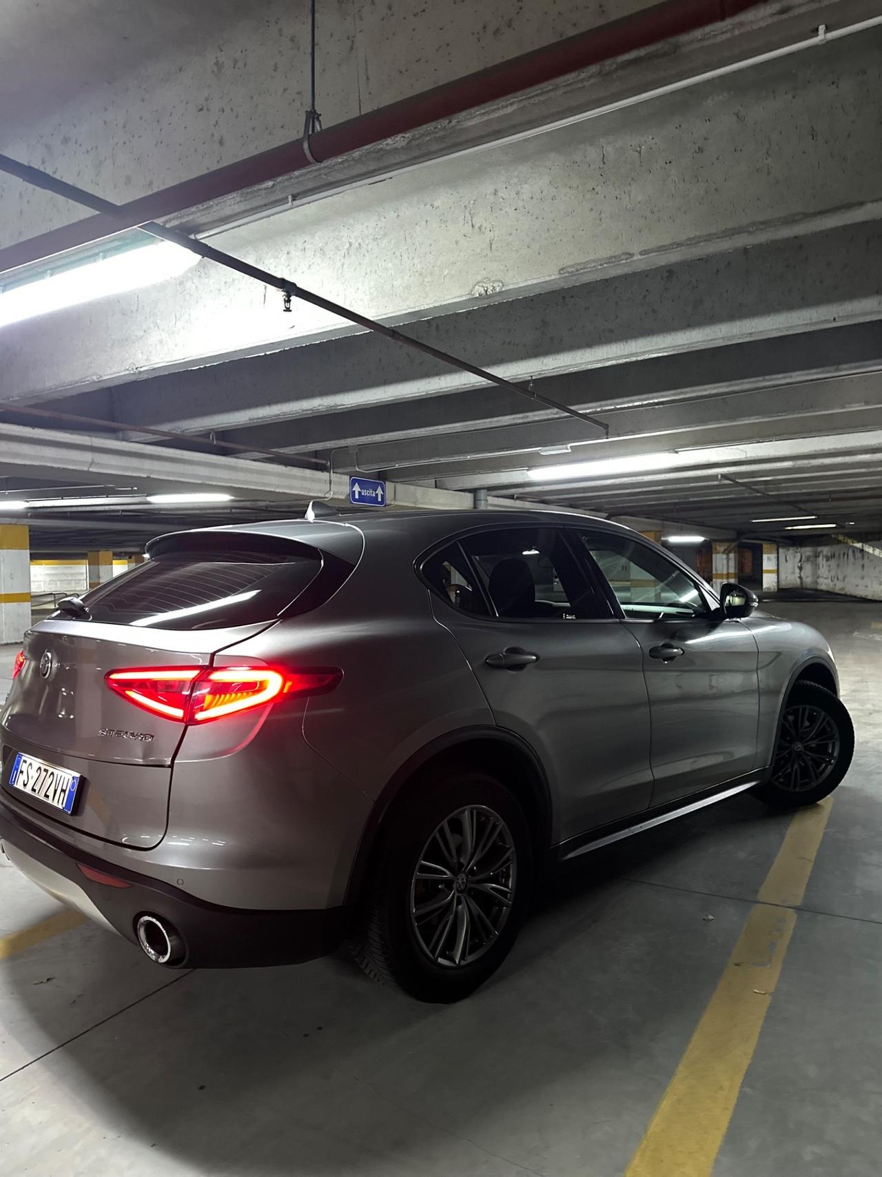 Alfa Romeo Stelvio 2.2 Turbodiesel 210 CV AT8 Q4 B-Tech