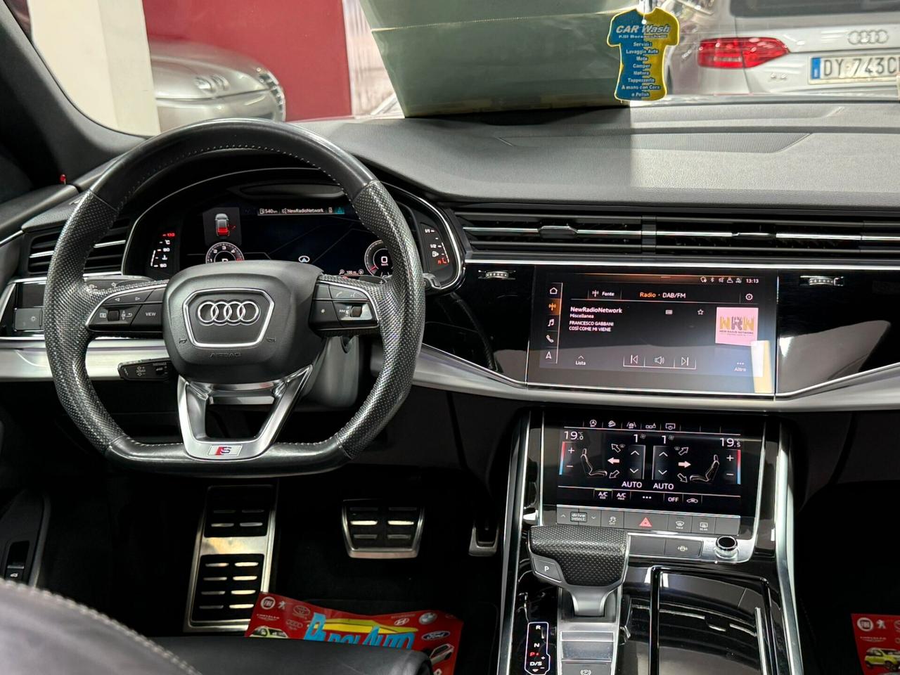 Audi Q8 50 3.0 TDI 286cv quattro S-LINE - 2019