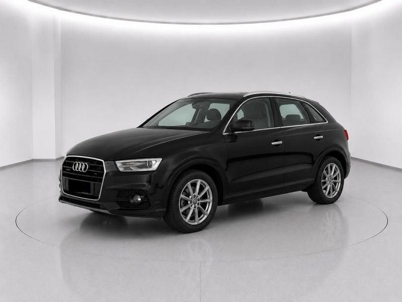 Audi Q3 2.0 TDI 120cv Business
