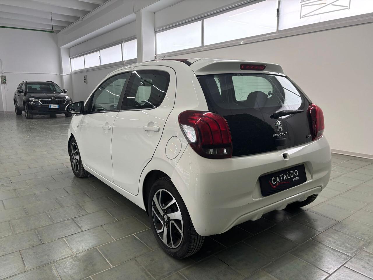 Peugeot 108 VTi 68 5 porte Allure