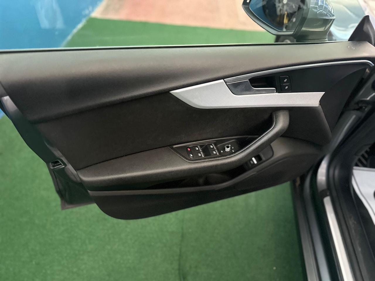 Audi A5 2.0 TDI 190 CV S tronic Sport/automatic