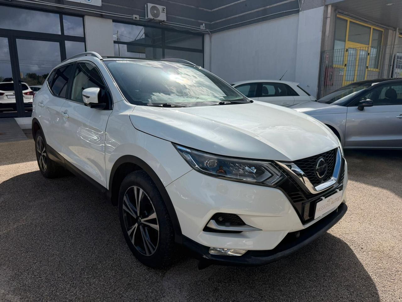 Nissan Qashqai 1.5 dCi N-Connecta