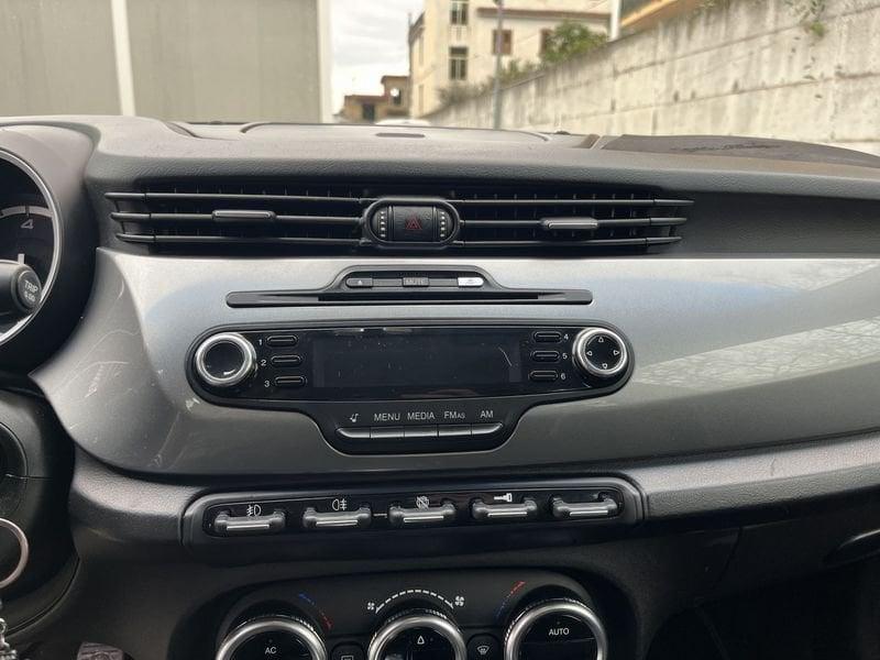 Alfa Romeo Giulietta Giulietta 1.6 JTDm-2 105 CV