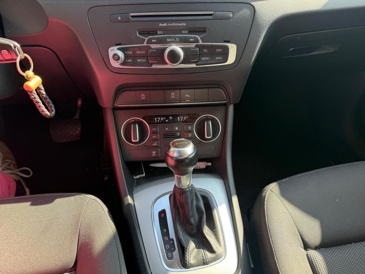 Audi Q3 Business 2.0 TDI #7132