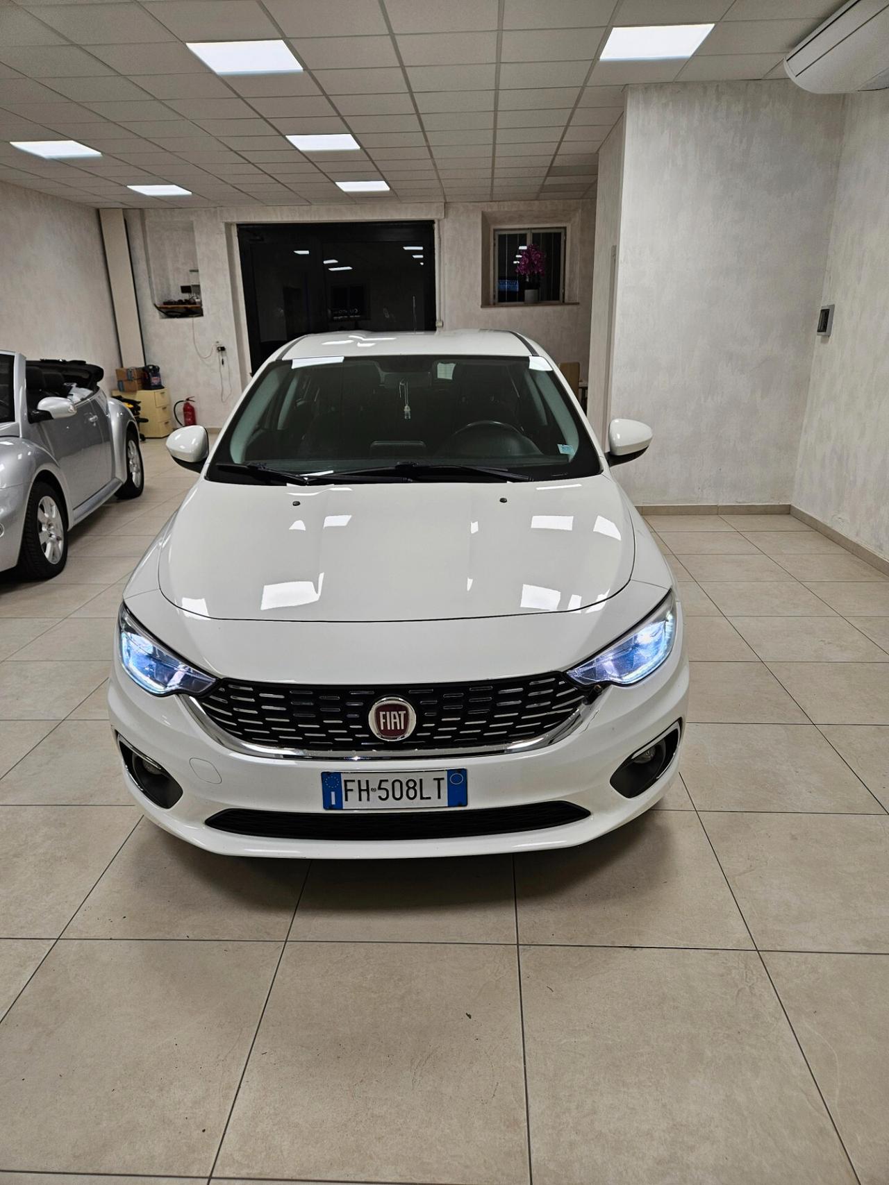 Fiat Tipo 1.6 Mjt S&S 5 porte Lounge