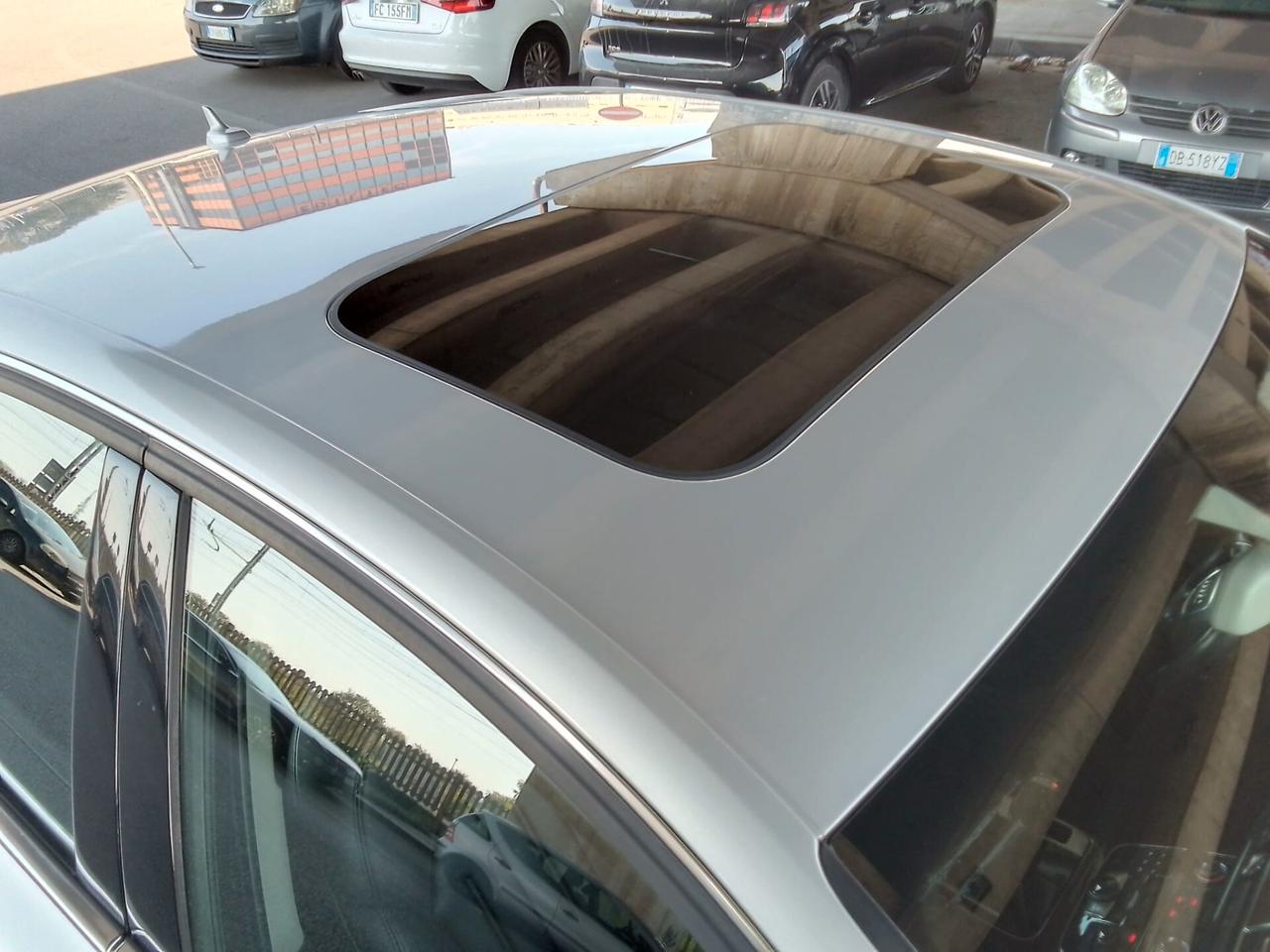 Audi A8 4.2 V8 FSI quattro tiptronic