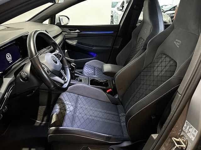 Volkswagen Golf 8ª serie 1.5 TSI EVO ACT R-Line