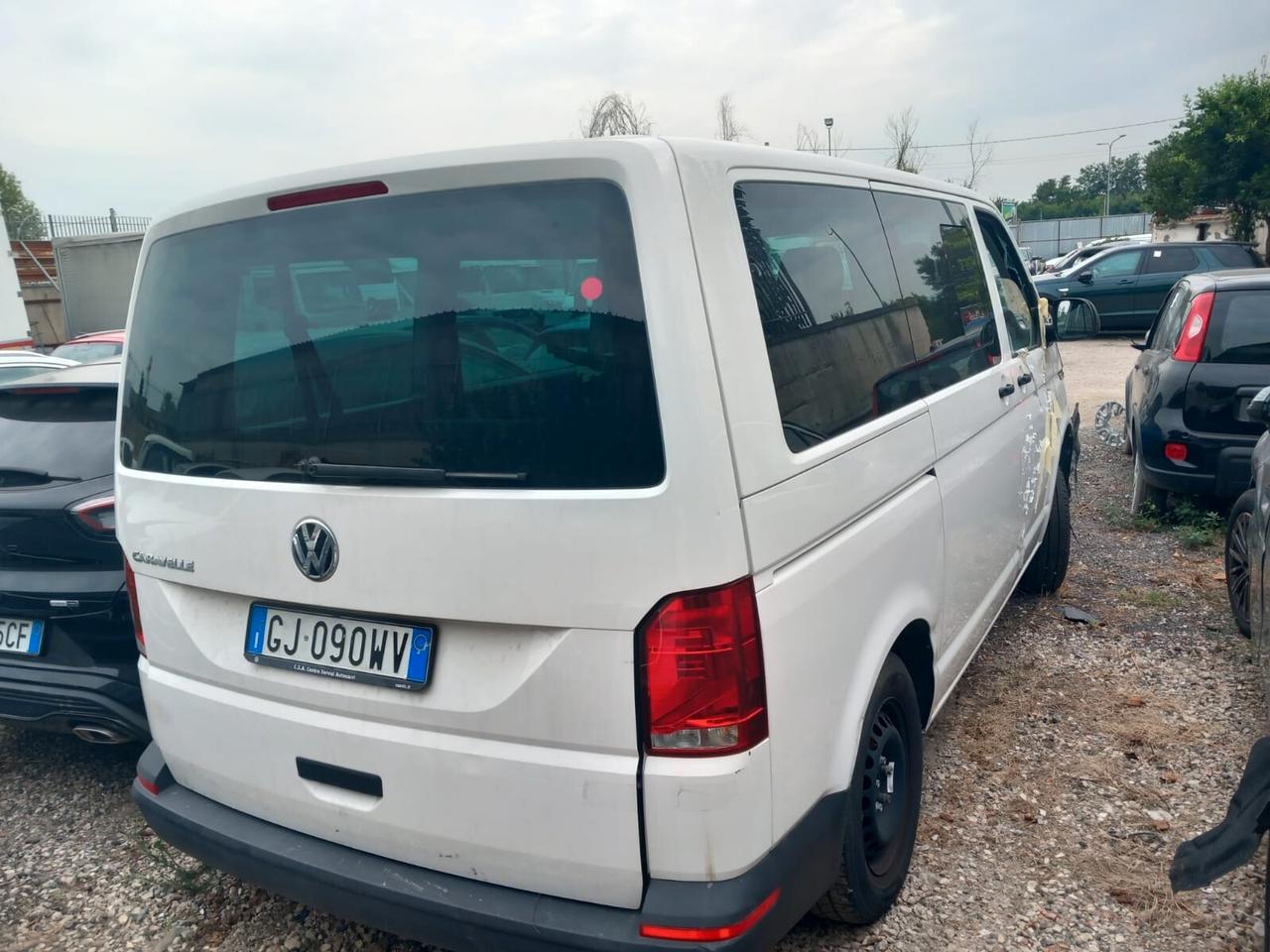 Volkswagen Caravelle 2.0 TD 9 P0STI 30.000 KM