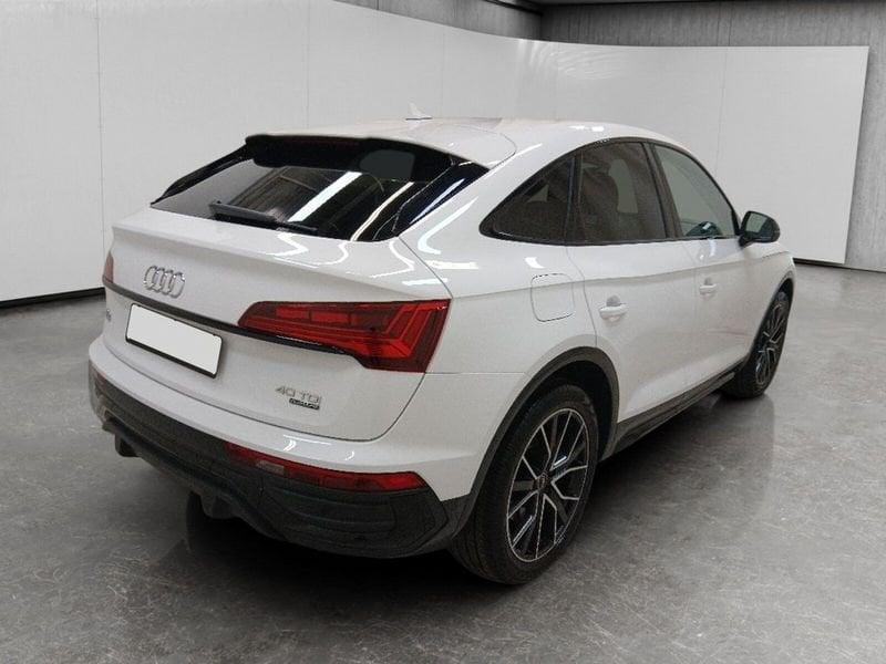Audi Q5 Sportback 40 2.0 tdi mhev 12V S line quattro s-tronic