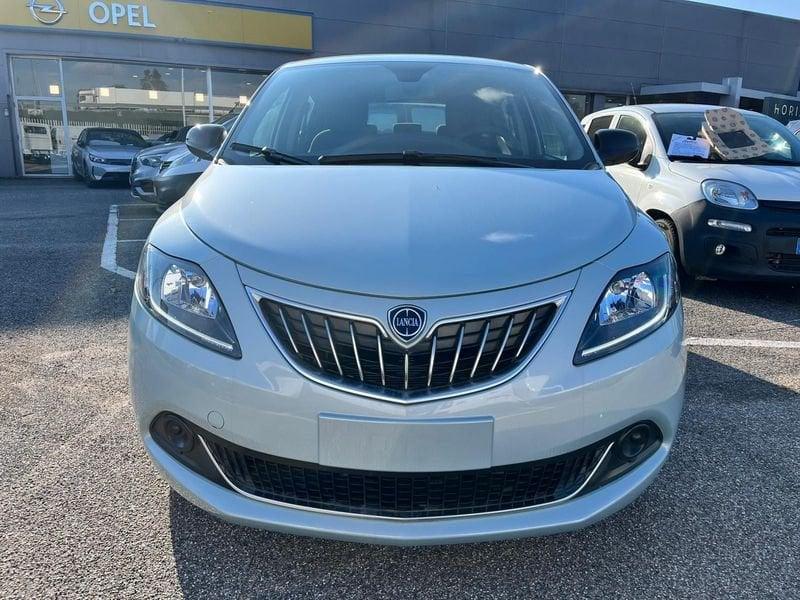 Lancia Ypsilon 1.0 FireFly 5 porte S&S Hybrid Platino