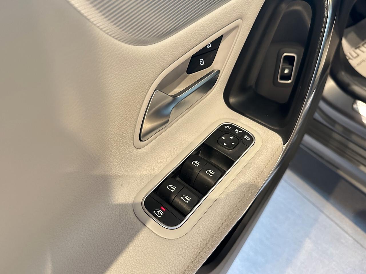 Mercedes-benz A 250 A 250 e Automatic EQ-Power Sport