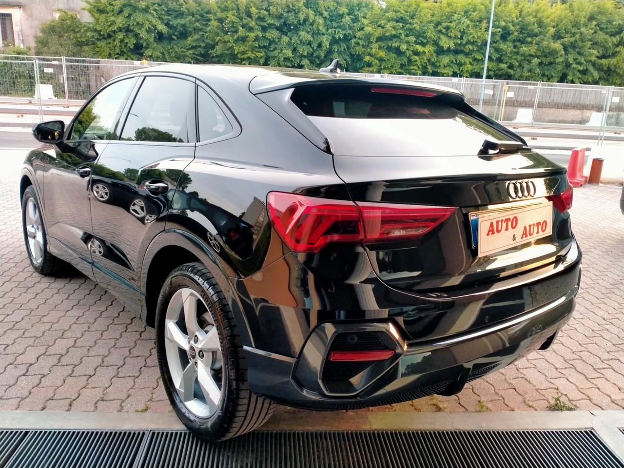 AUDI Q3 SPORTBACK 35 2.0TDI 150CV "QUATTRO" S.TRONIC PACK BLACK LINE / BLACK RINGS