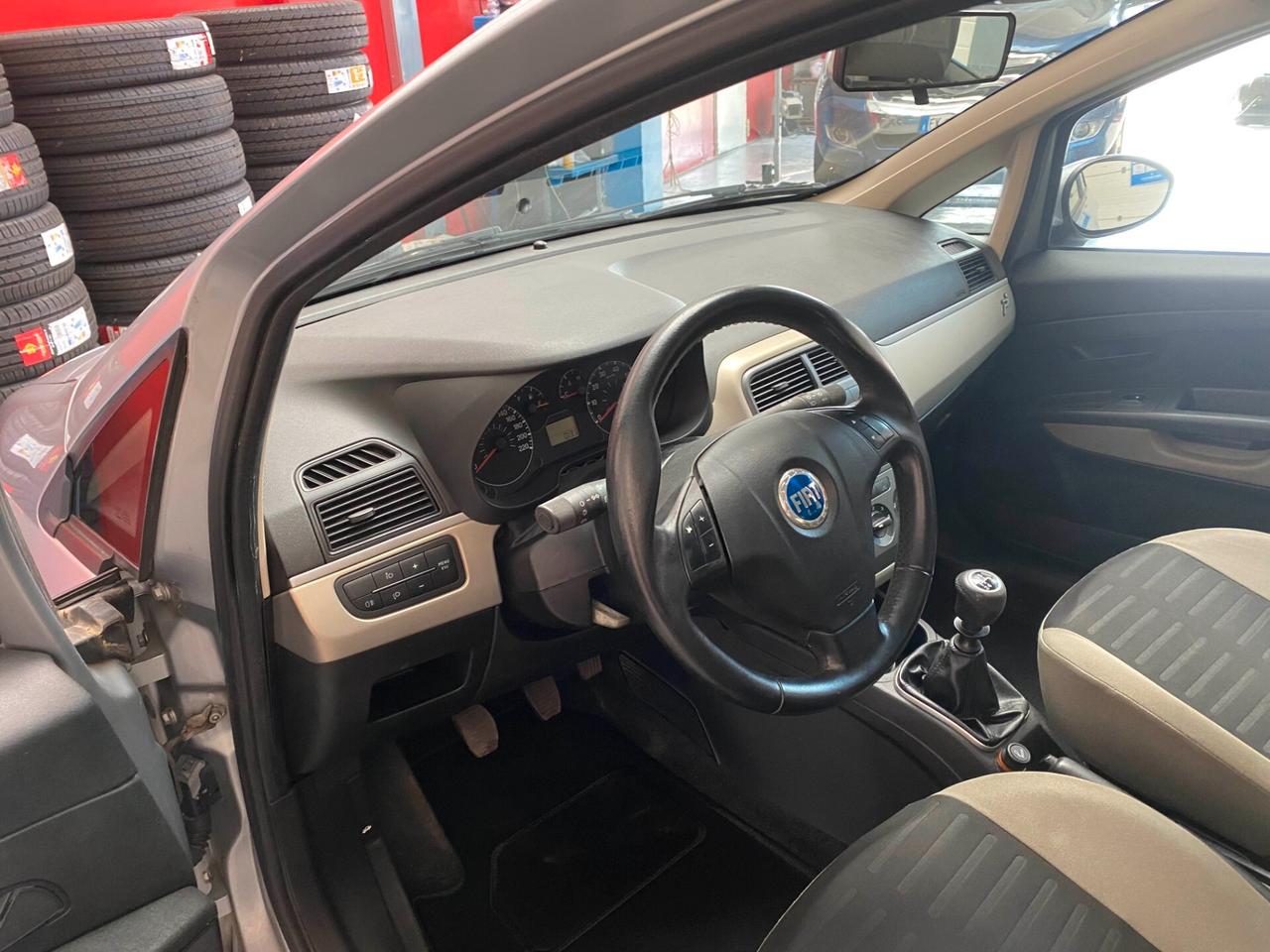 Fiat Punto 1.2 5 porte Active