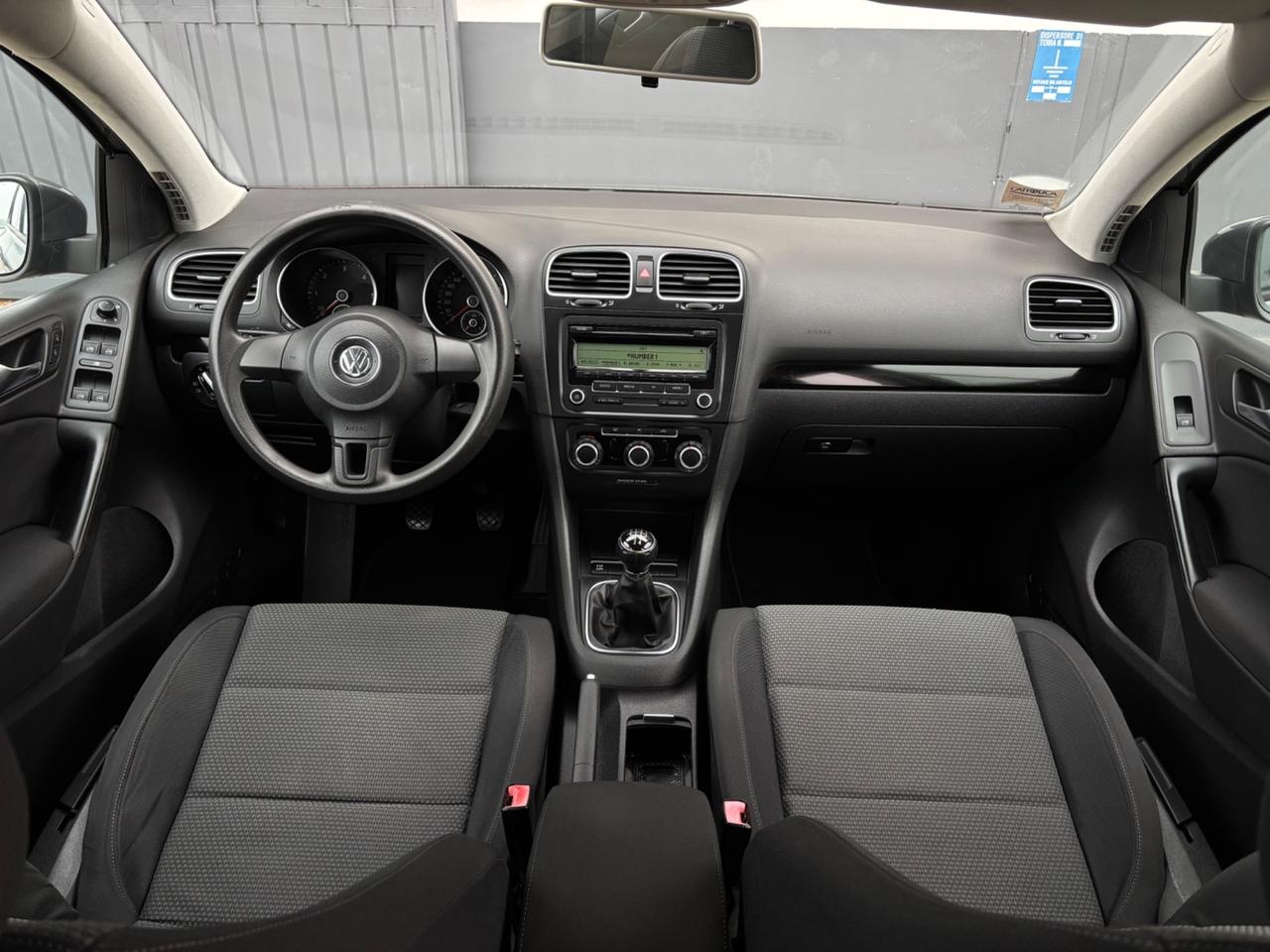 Volkswagen Golf 1.6 TDI. Garanzia 12 mesi