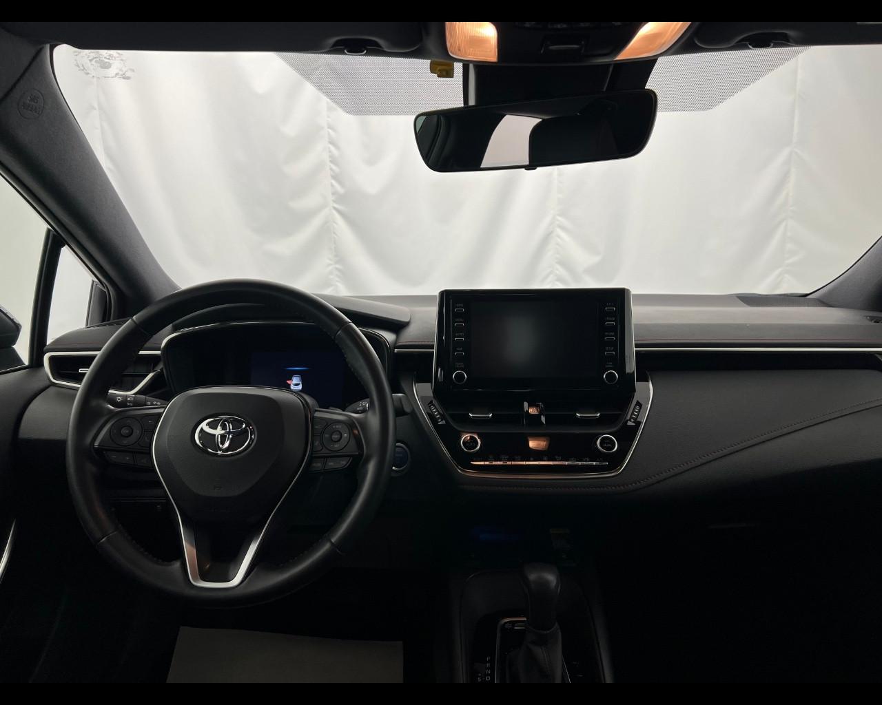 TOYOTA Corolla 2.0h Style cvt