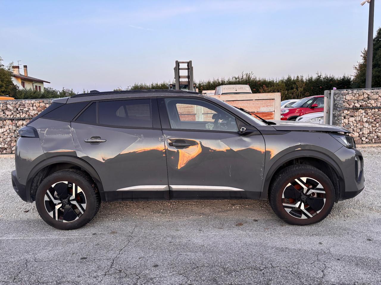 Peugeot 2008 PureTech 100 S&S Allure