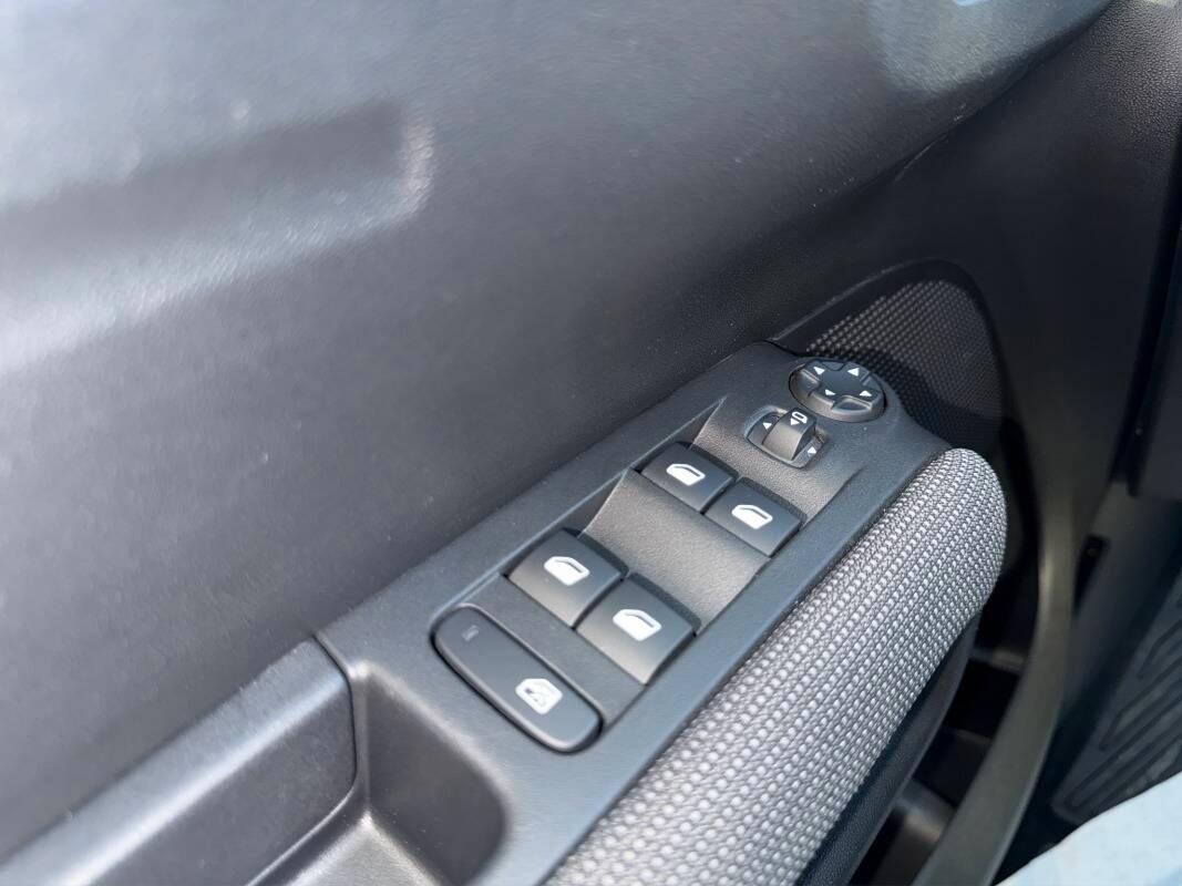 Citroen C3 Aircross 1.2 puretech Shine 110cv Con TELECAMERA & NAVIG.