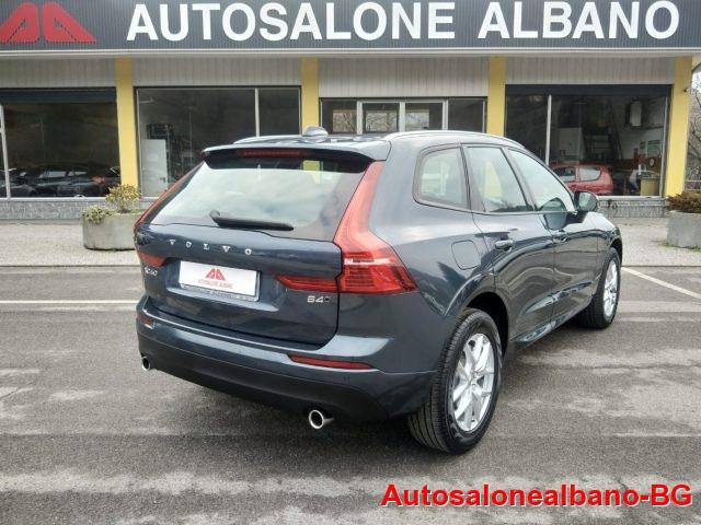 VOLVO XC60 B4 (d) AWD Geartronic Momentum