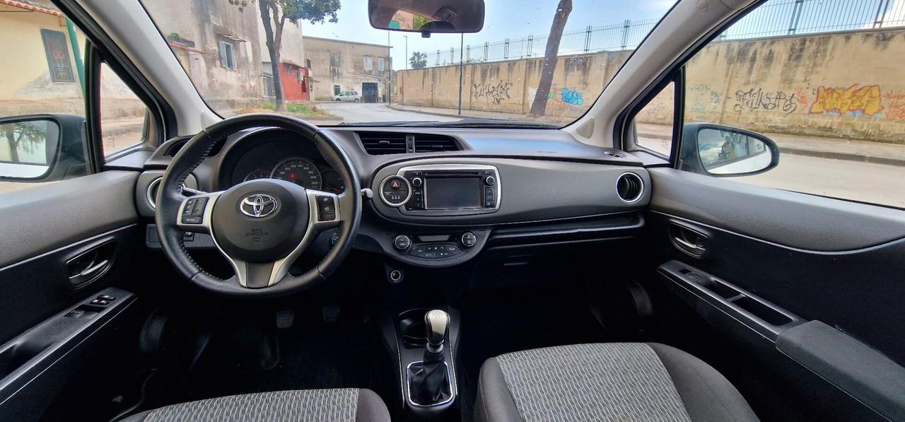 Toyota Yaris 1.4 D-4D 5 porte Lounge