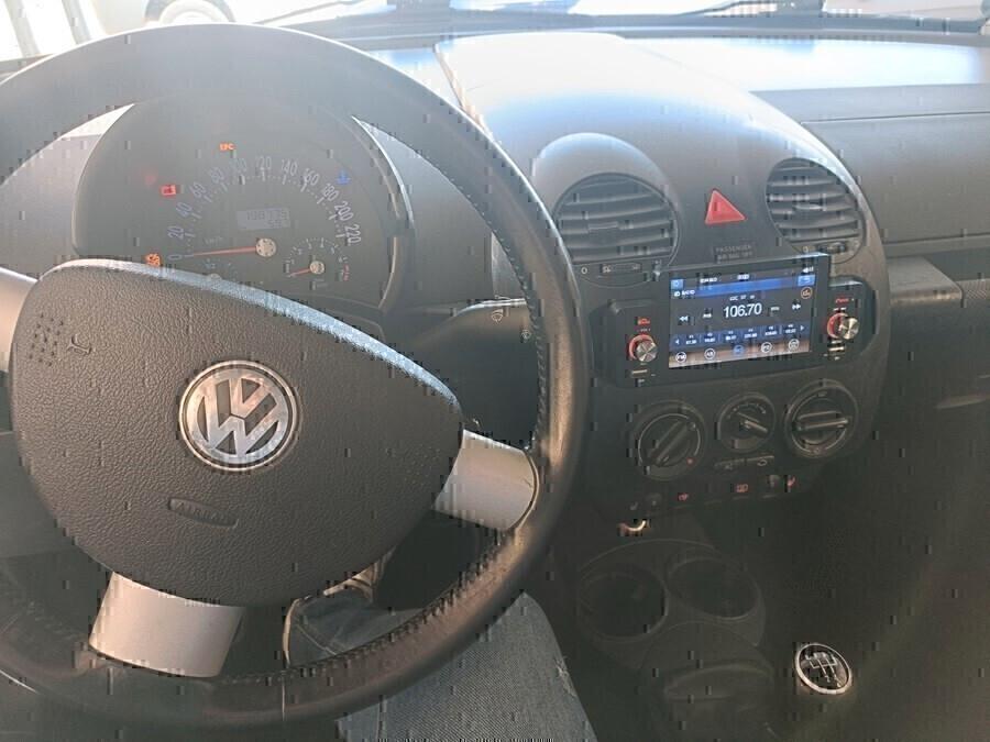 Volkswagen New Beetle 1.6 Miami