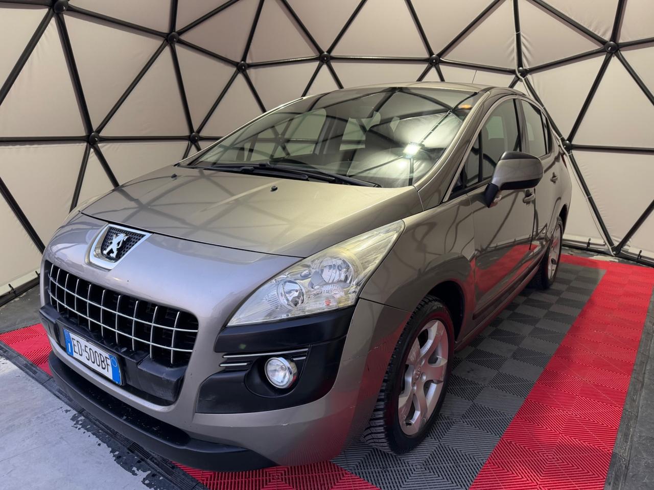 Peugeot 3008 1.6 HDi 110CV Premium
