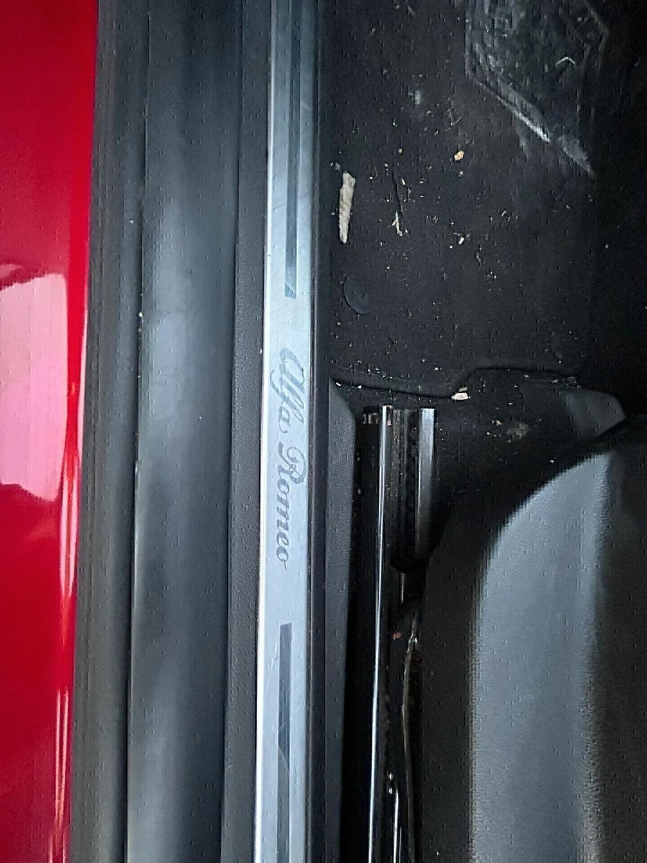 Alfa Romeo MiTo 1.4 78 CV Distinctive Sport Pack