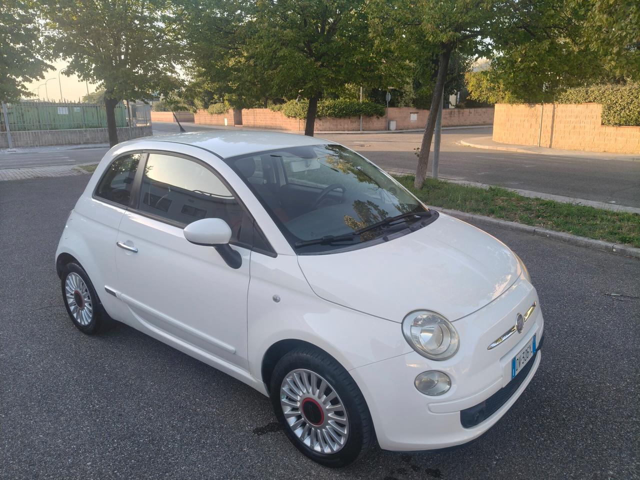 Fiat 500 1.2 Lounge SOLAMENTE 74.000 KM